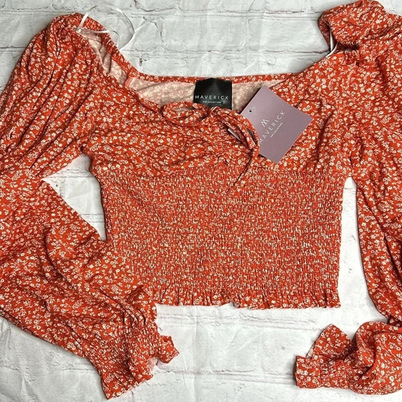 Maverick The Collection Clementine long sleeve crop Top in Red size M NWT - Picture 2 of 4